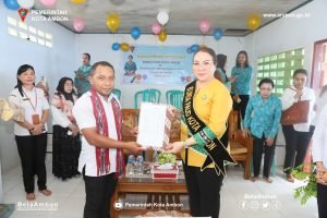 Perdana Kunjungi PAUD di Negeri Laha, Ini Pesan Wattimena Bagi Orang Tua Perdana Kunjungi PAUD di Negeri Laha, Ini Pesan Wattimena Bagi Orang Tua