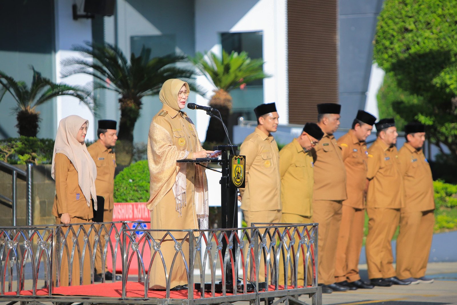 Wali Kota Illiza Pimpin Upacara Hari Lahir Pancasila dan Serahkan SK CPNS