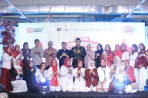 Dukung Pasar Tradisional, Pemko Gelar Fashion Show di Pasar Aceh Dukung Pasar Tradisional, Pemko Gelar Fashion Show di Pasar Aceh