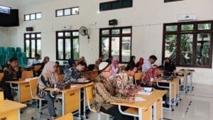 Rakor Pendataan Infrastruktur Satuan Pendidikan untuk Persiapan Tes Kemampuan Akademik (TKA) 2025 di Sidrap 1 IMG 20250925 090706 980