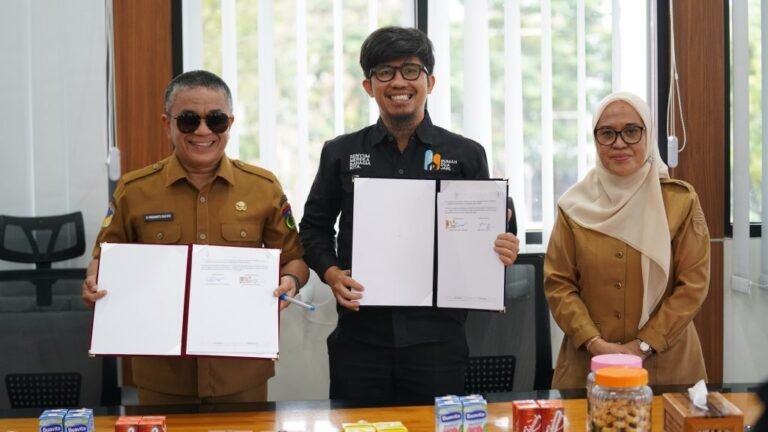 Pemkot Palu Teken MoU dengan Yayasan Rumah Dua Jari, Dukung Program Adik KITA Pemkot Palu Teken MoU dengan Yayasan Rumah Dua Jari, Dukung Program Adik KITA